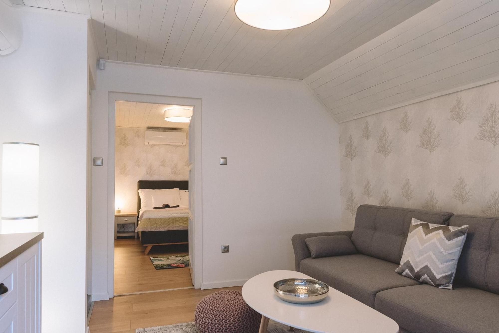 Panorama Apartmanhaz Badacsonytomaj Dış mekan fotoğraf