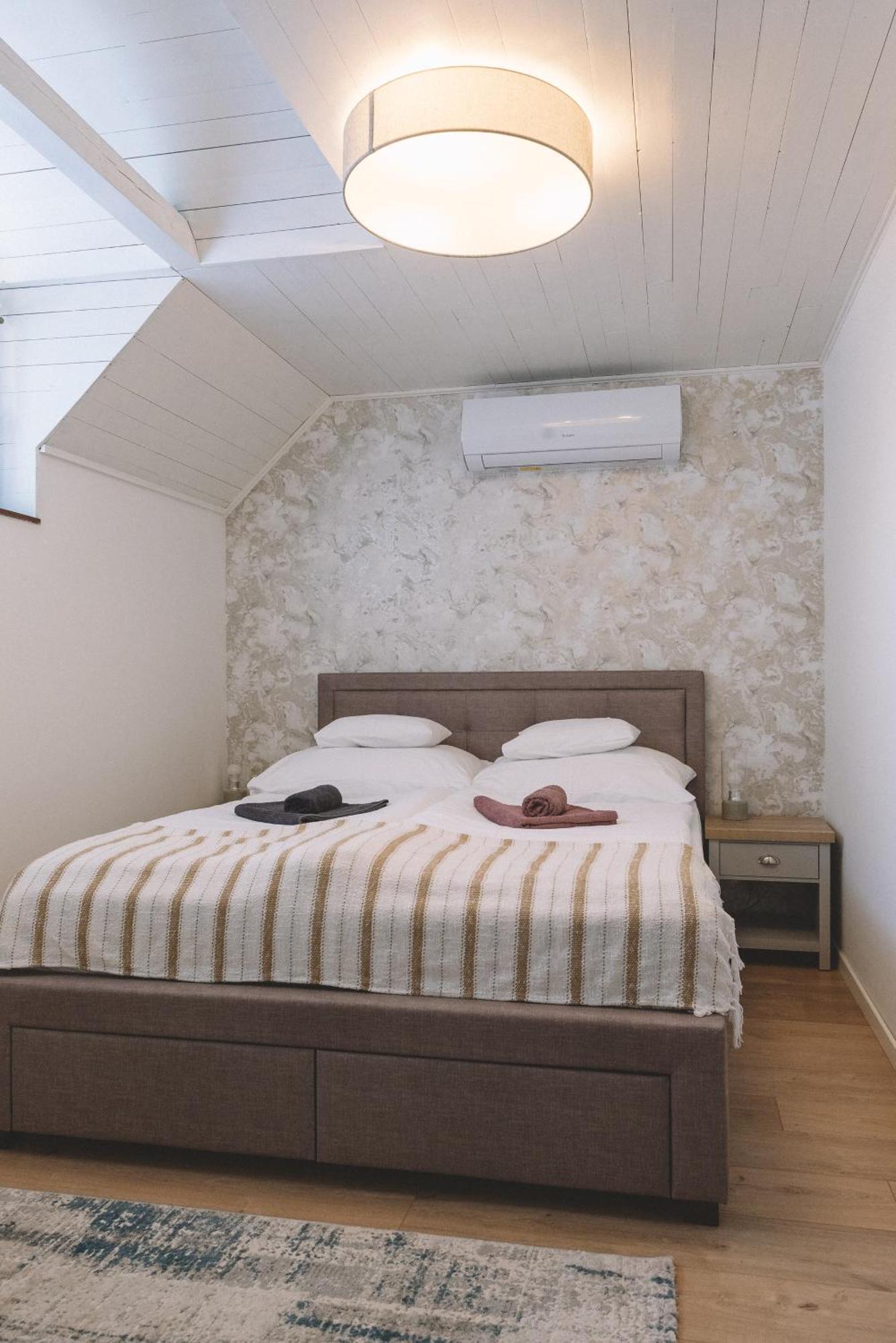 Panorama Apartmanhaz Badacsonytomaj Dış mekan fotoğraf