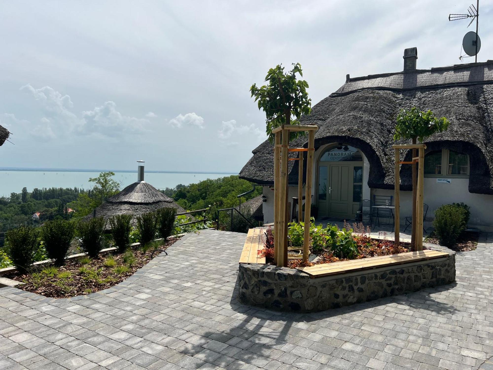 Panorama Apartmanhaz Badacsonytomaj Dış mekan fotoğraf