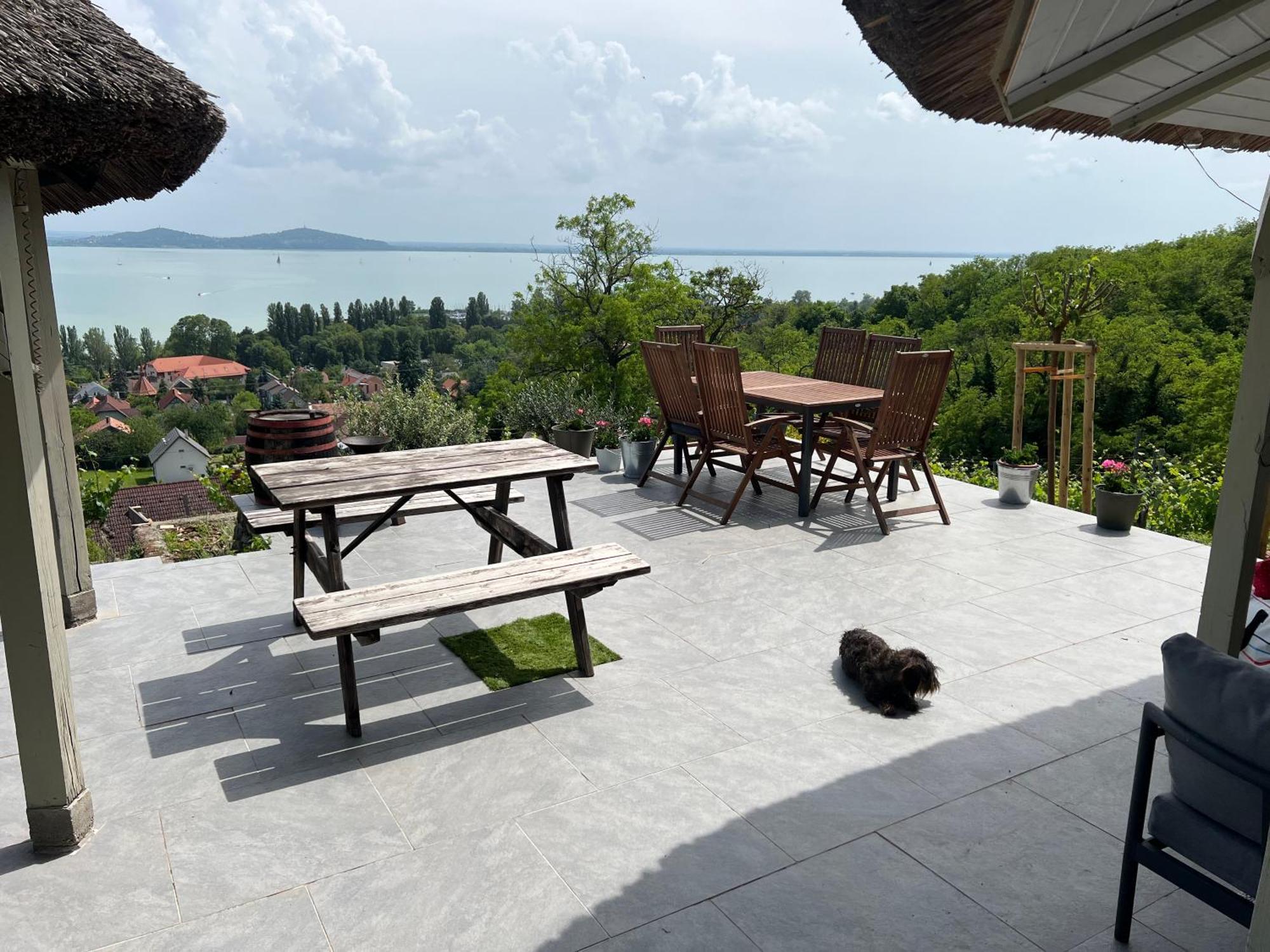 Panorama Apartmanhaz Badacsonytomaj Dış mekan fotoğraf