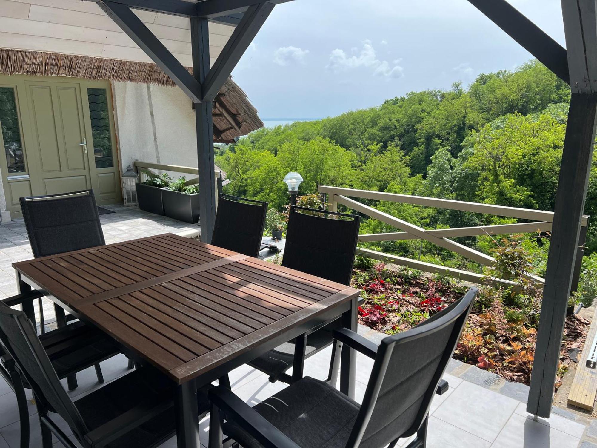 Panorama Apartmanhaz Badacsonytomaj Dış mekan fotoğraf